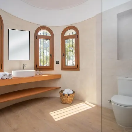 Adriana Di Levante Villa